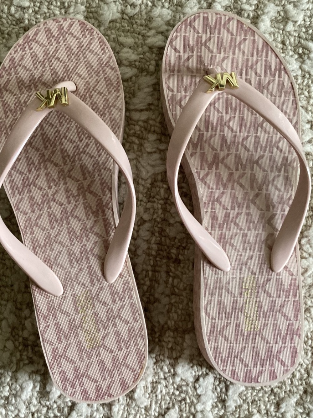Michael Kors Logo Print Platform Flip Flop Size 7
